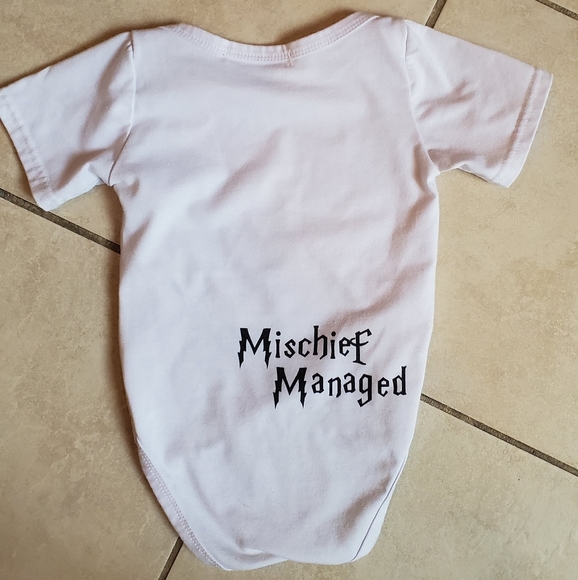 Harry Potter Onesie - Picture 2 of 2